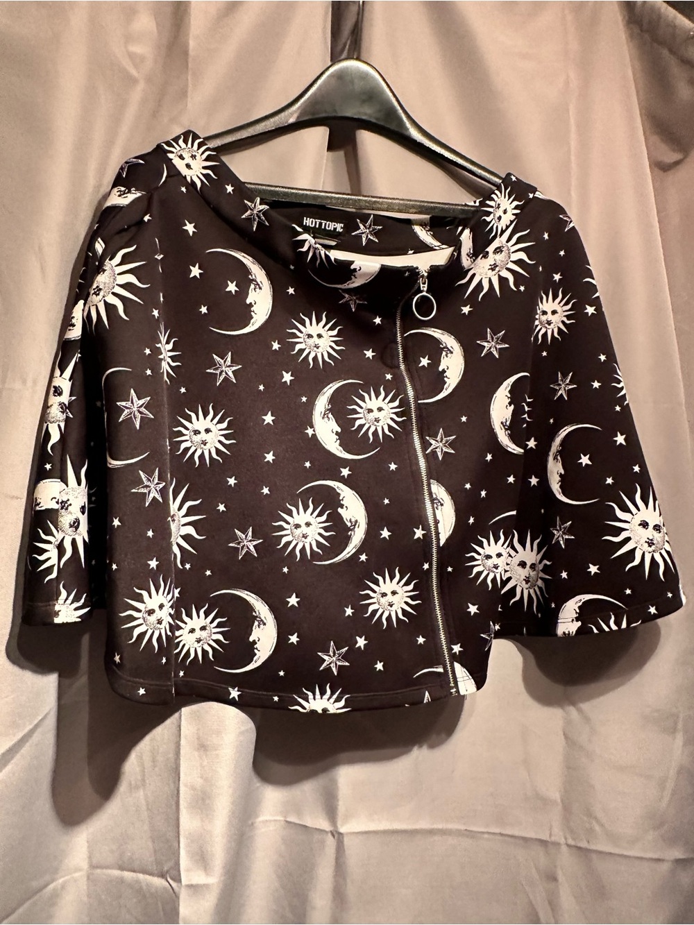 Hot Topic Black Moon & Sun Zip-Front Crop Top